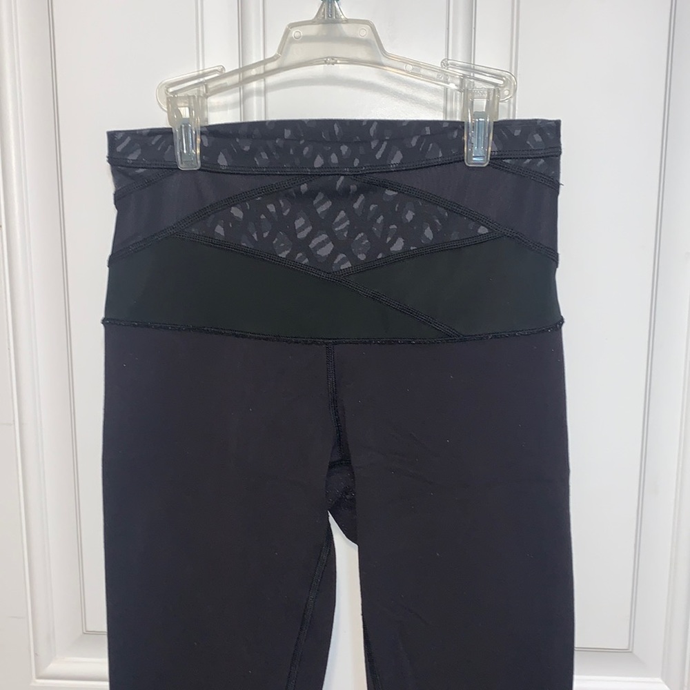 Lululemon cropped leggings